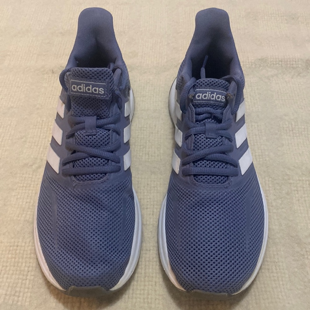 Adidas Cloudfoam Running Shoe PHS 789005. Mens US. 9. Womens. 10